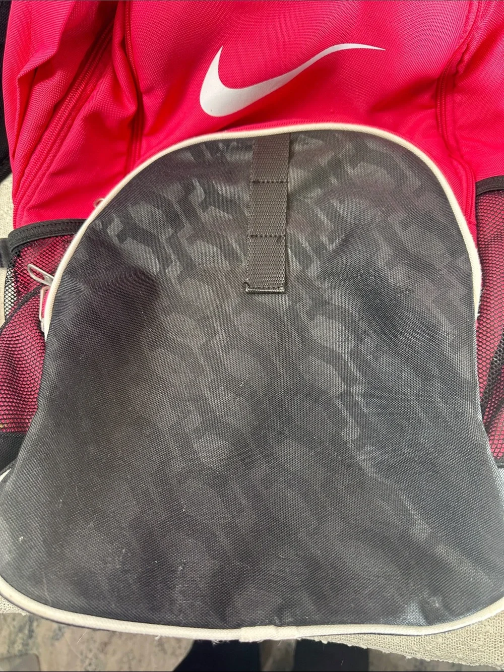 Nike Brasilia XL Backpack  Fushia And Black